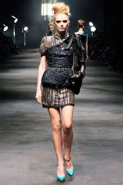 Look 46